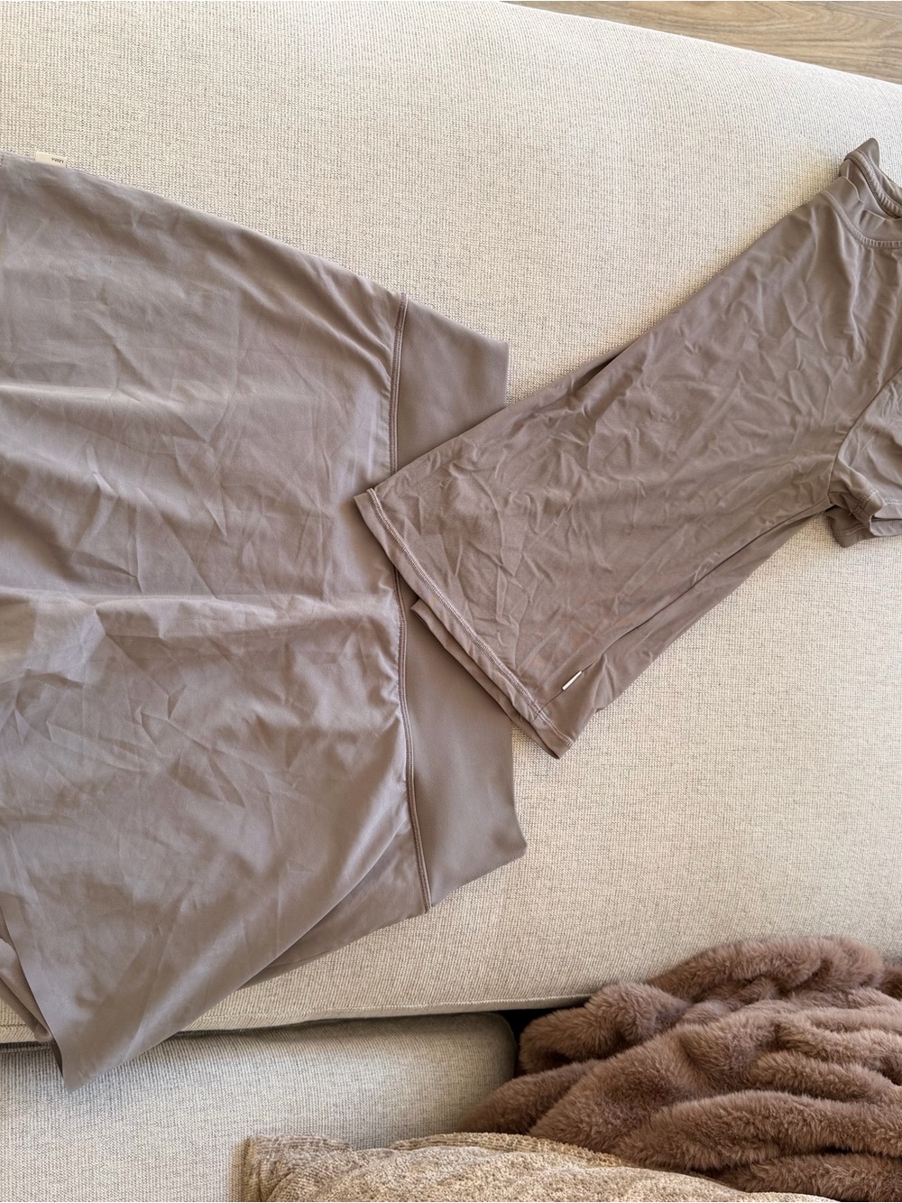 Vuori Gray Active Tennis Skort & Shirt - Picture 2 of 7